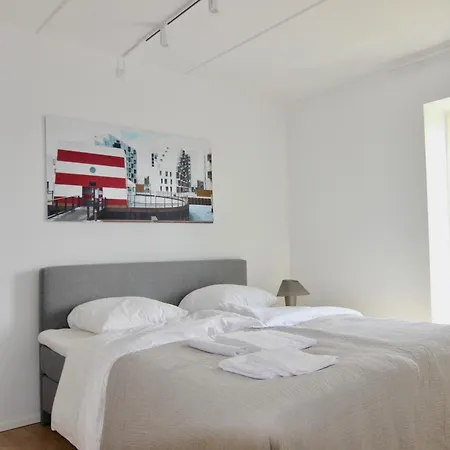 Great 2-bed Wbalcony In Harbour